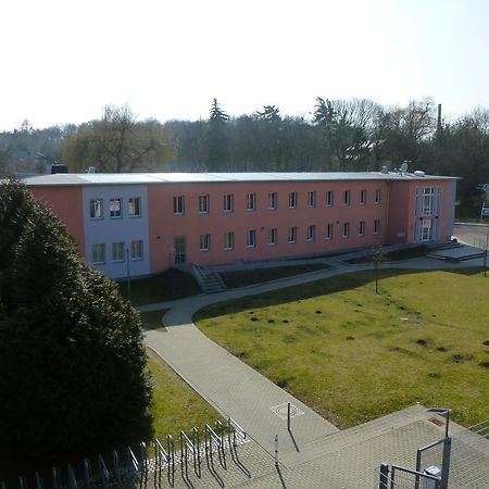 Sport Tourist Hostel Weißenfels 外观 照片